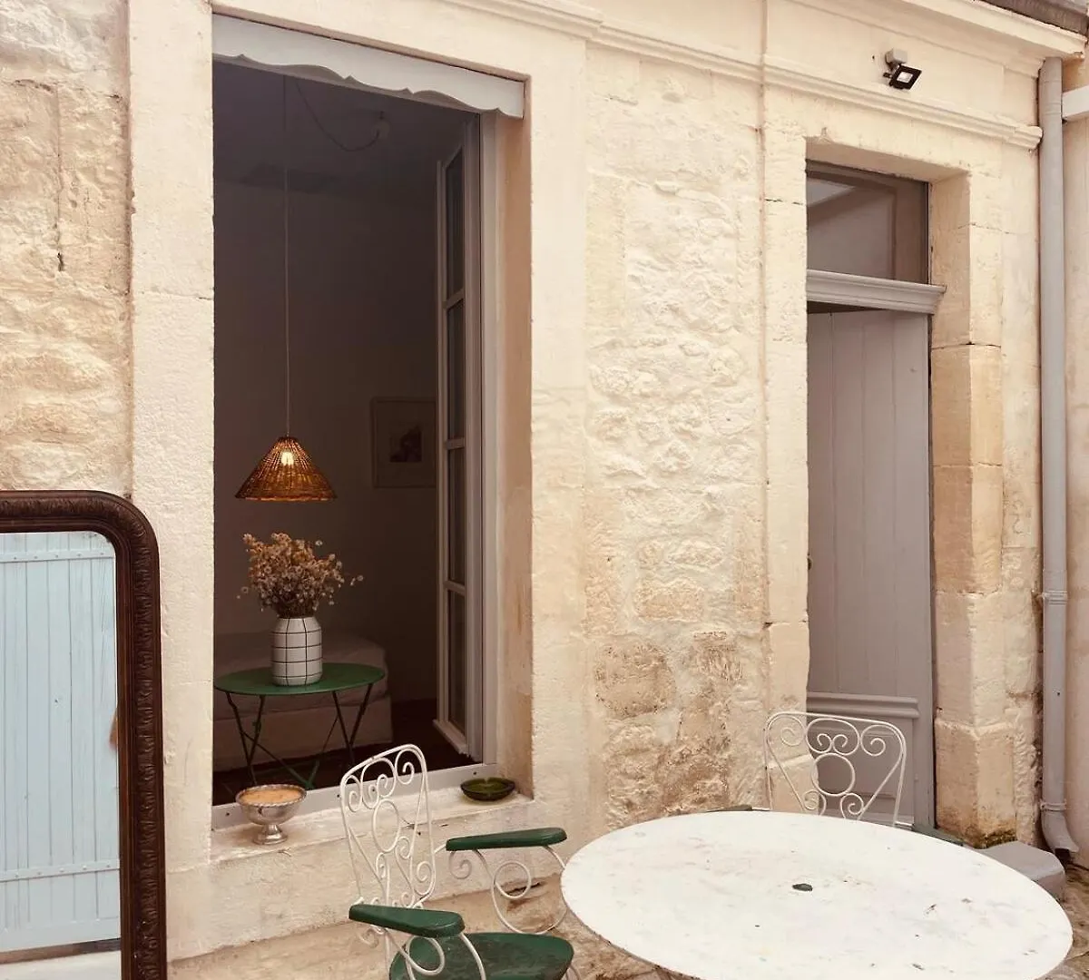 Holiday home L'Impasse Maison Arenes Arles France