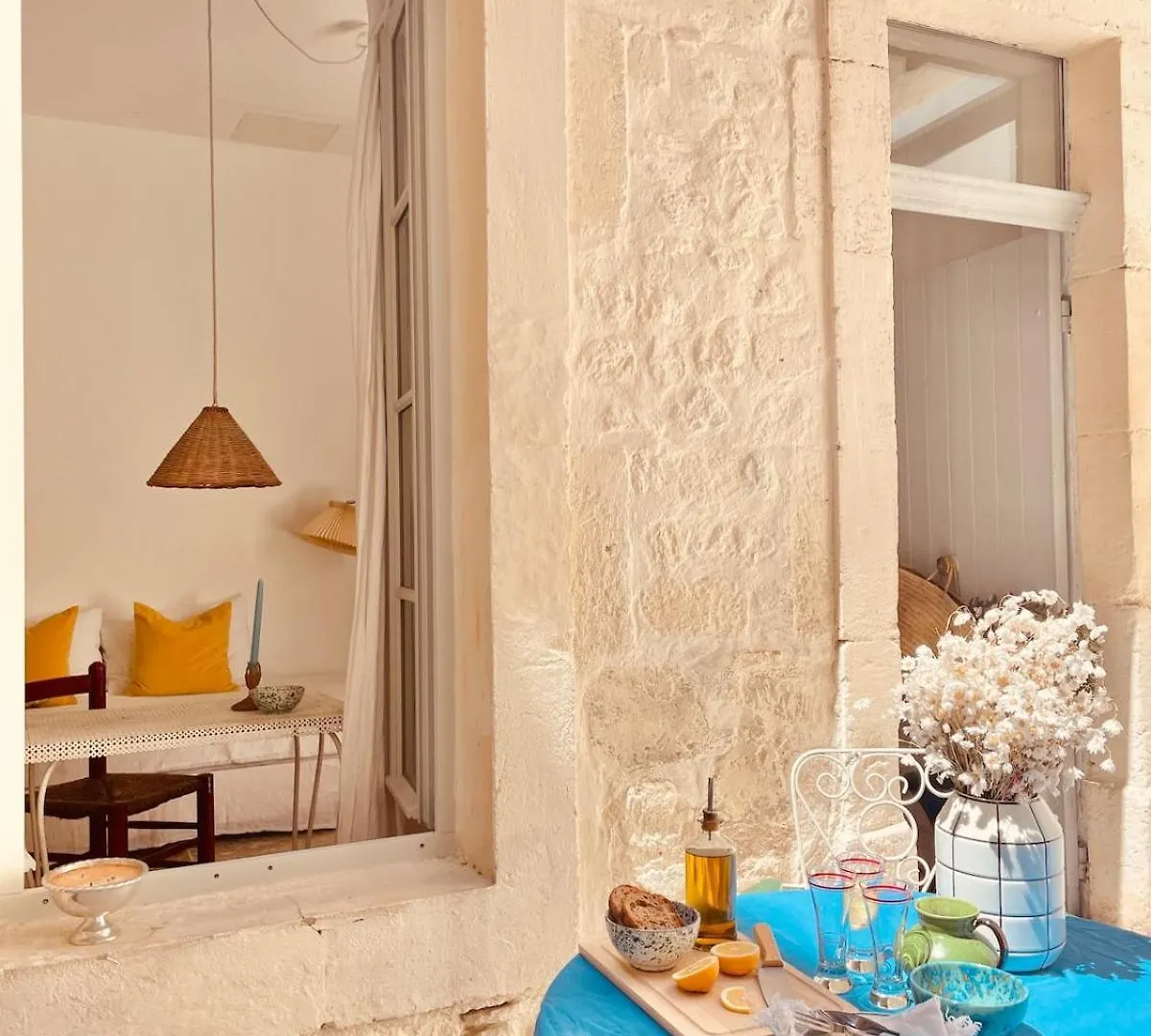 Holiday home L'Impasse Maison Arenes Arles